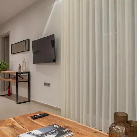 Apartment T75 Center